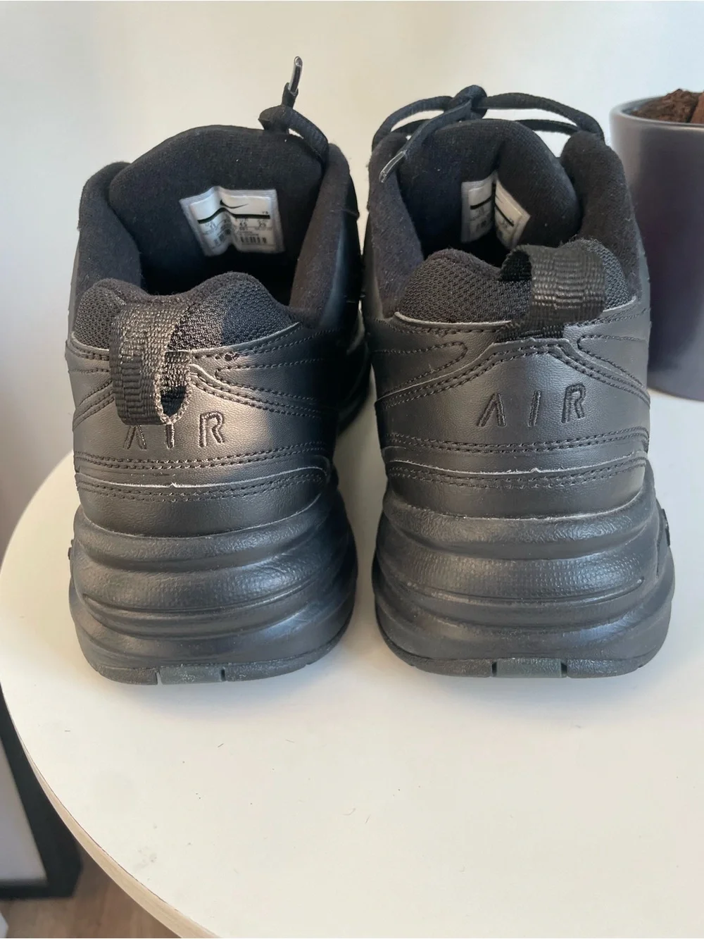 Men Size 11 Nike Air Monarch IV Black Shoes